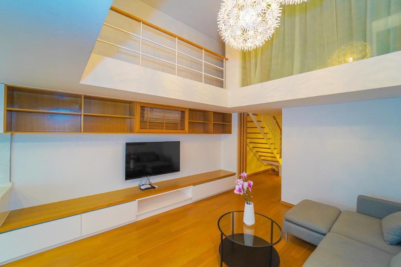 Lujiazui More Residence Shanghai Exterior photo